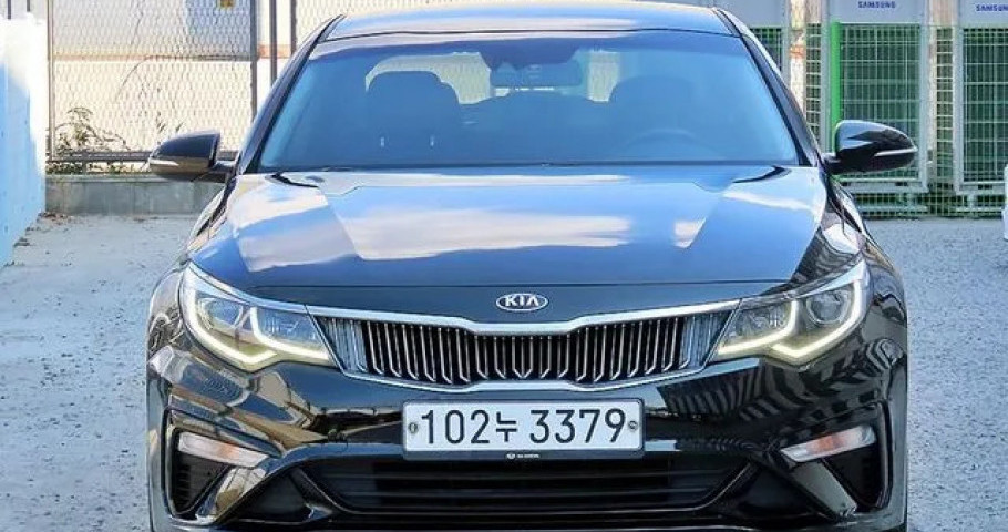 Kia K5 