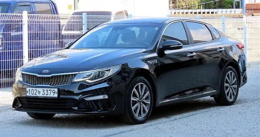 Kia K5 