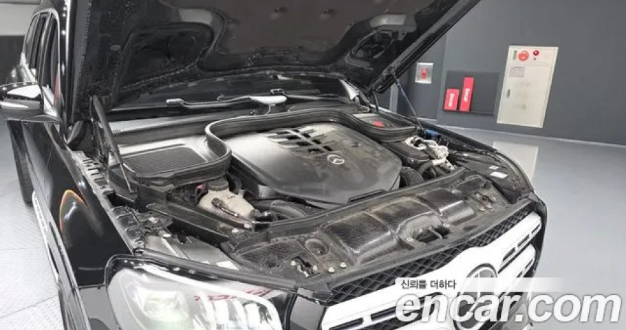 Mercedes-Benz Gls-Class 