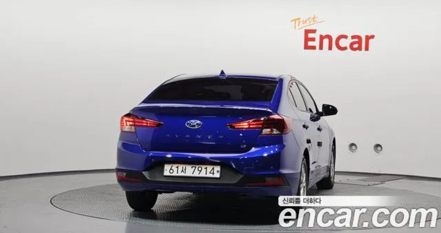 Hyundai Avante (Elantra) 