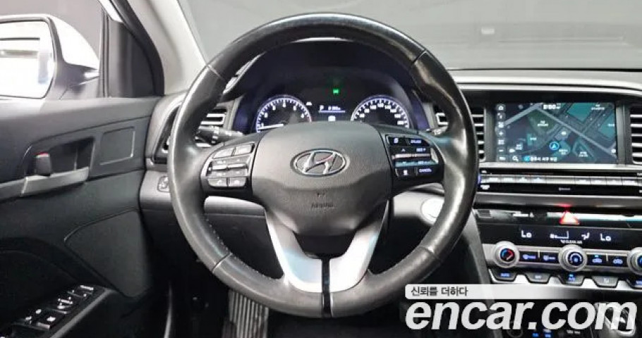 Hyundai Avante (Elantra) 