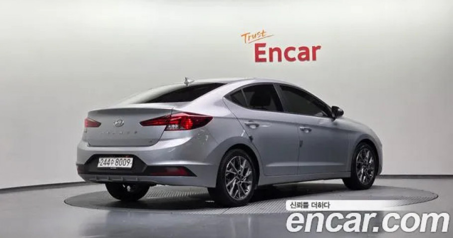 Hyundai Avante (Elantra) 