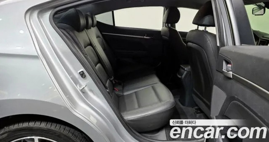 Hyundai Avante (Elantra) 