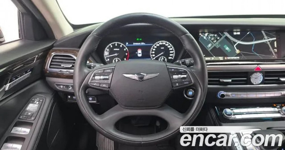 Genesis G90 
