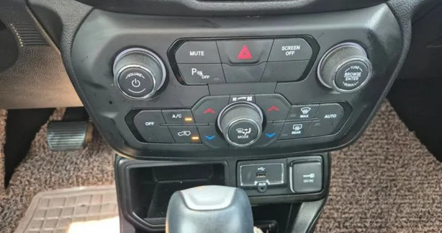 Jeep Renegade 