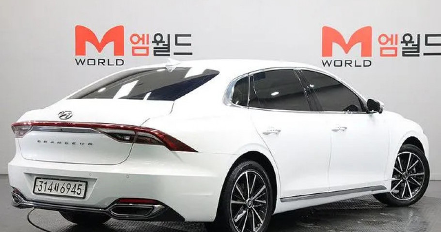 Hyundai Grandeur 