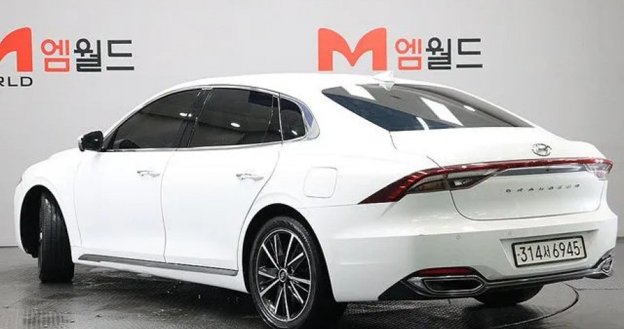 Hyundai Grandeur 