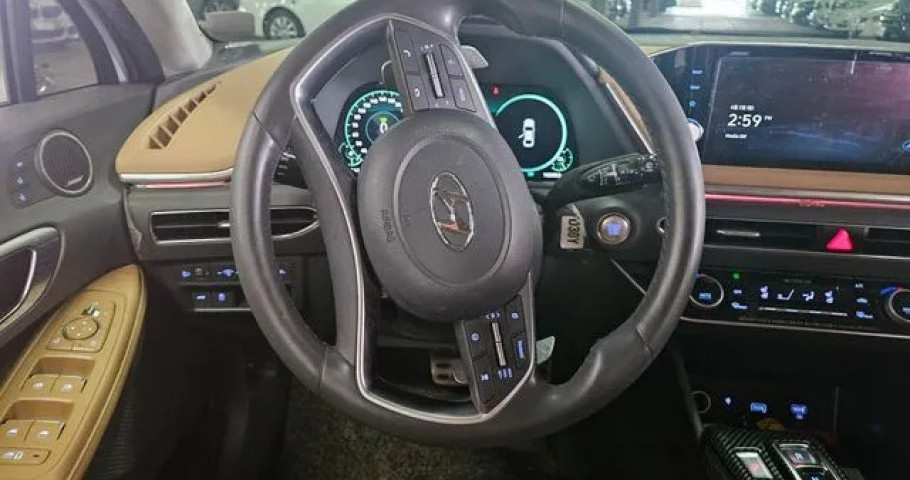 Hyundai Sonata 