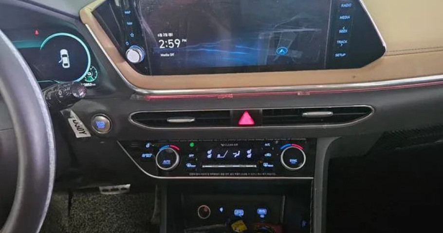 Hyundai Sonata 