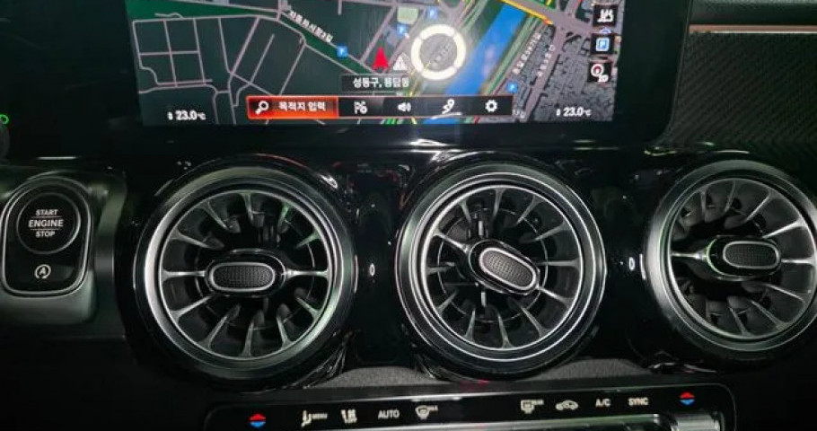 Mercedes-Benz Glb-Class 