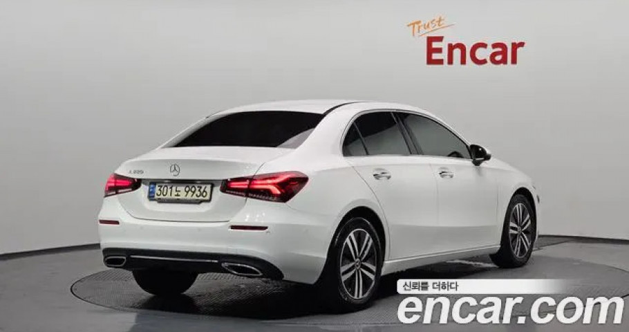 Mercedes-Benz A-Class 