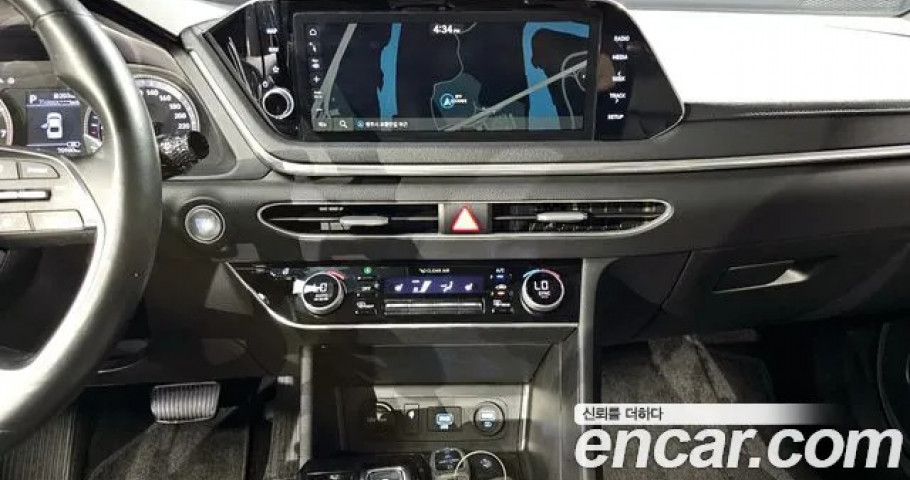 Hyundai Sonata 