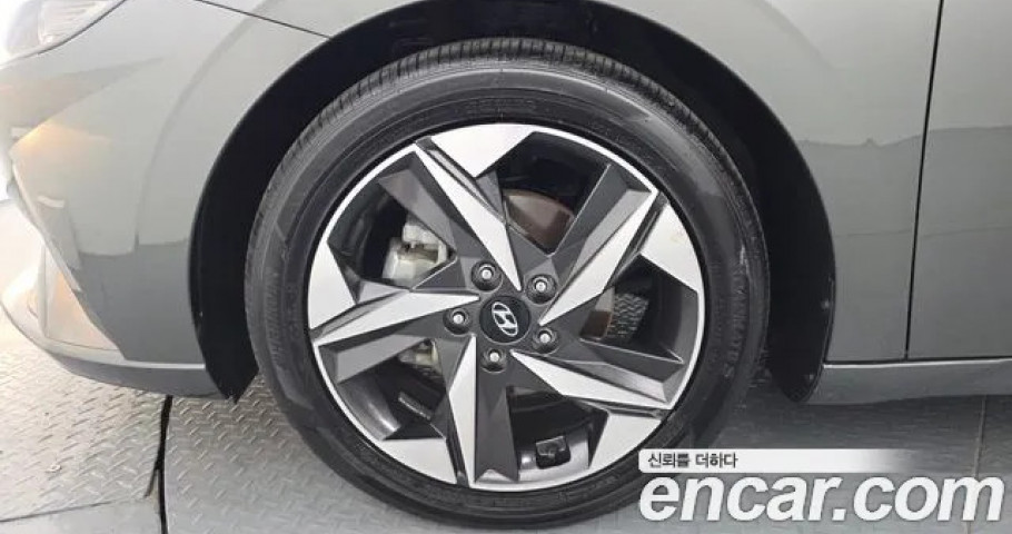 Hyundai Avante (Elantra) 