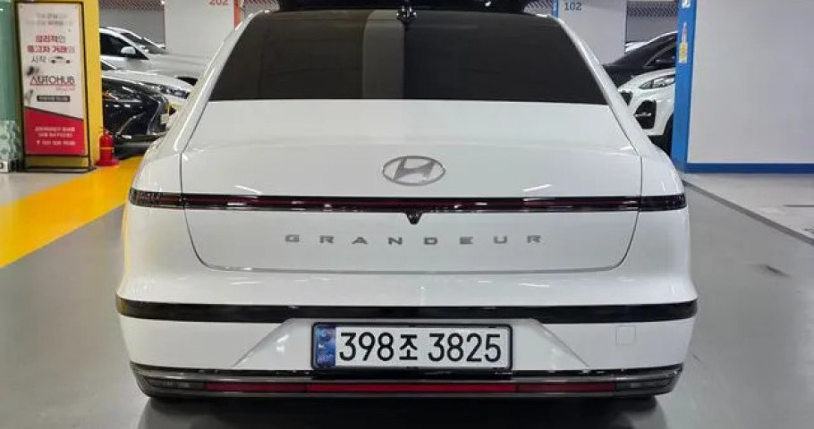 Hyundai Grandeur 