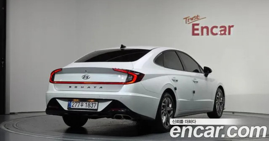 Hyundai Sonata 