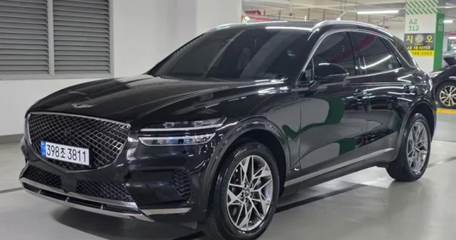Genesis Gv70 