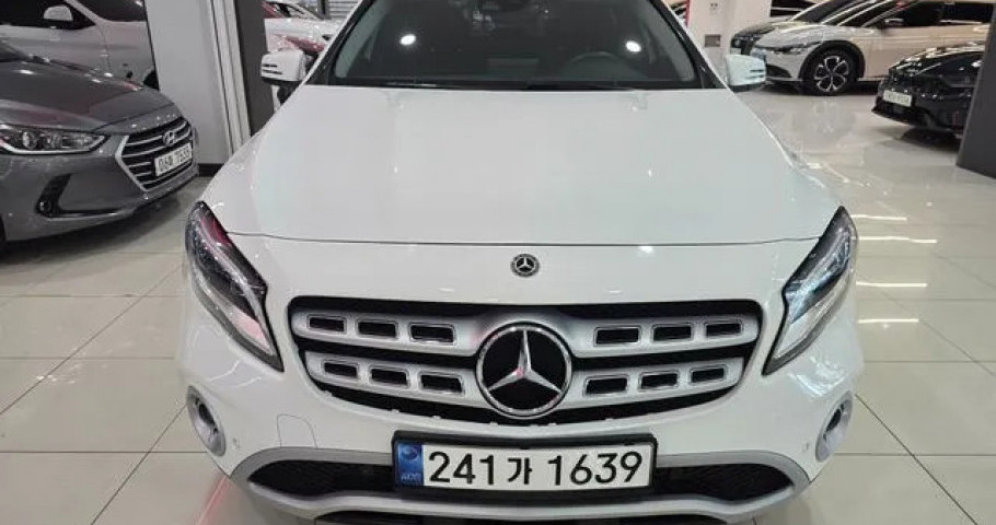Mercedes-Benz Gla-Class 