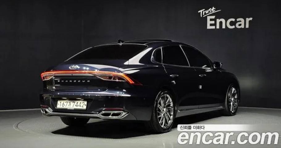 Hyundai Grandeur 