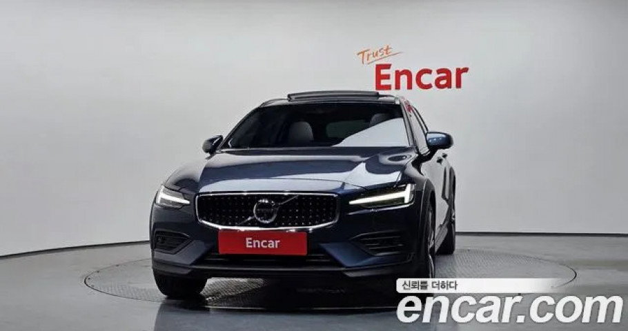 Volvo V60 