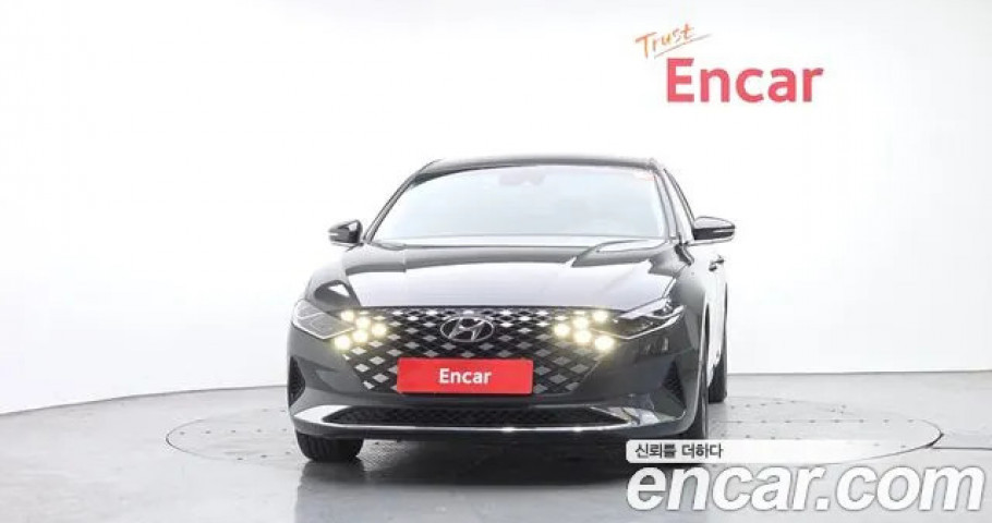 Hyundai Grandeur 