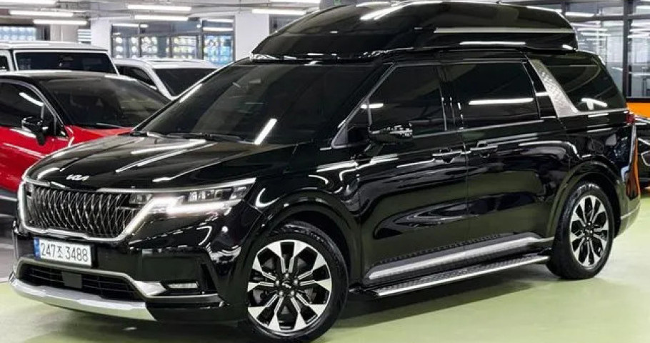 Kia Carnival 