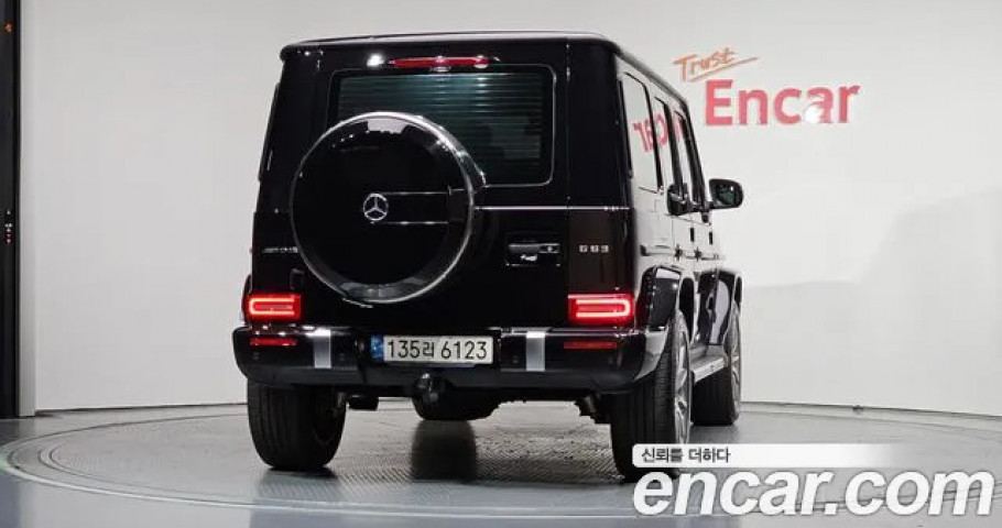 Mercedes-Benz G-Class 