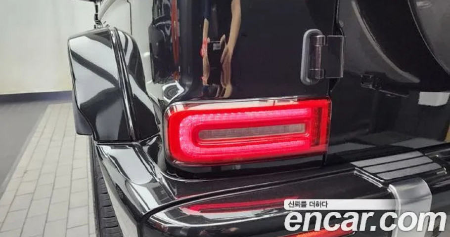 Mercedes-Benz G-Class 