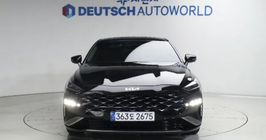 Kia K8 