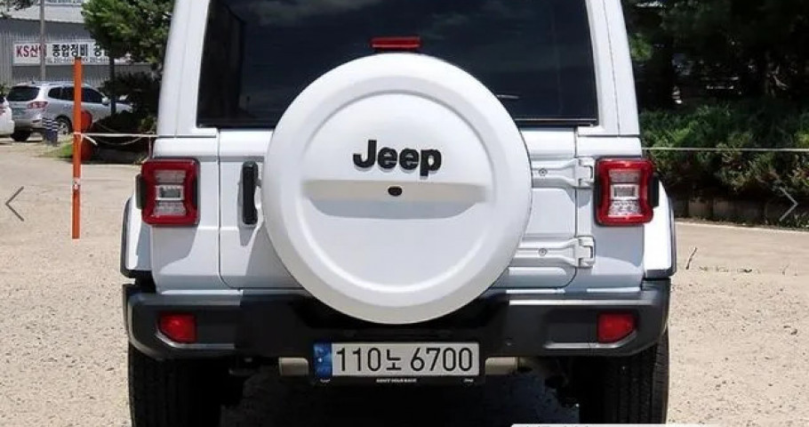 Jeep Wrangler 