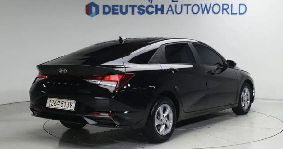 Hyundai Avante (Elantra) 