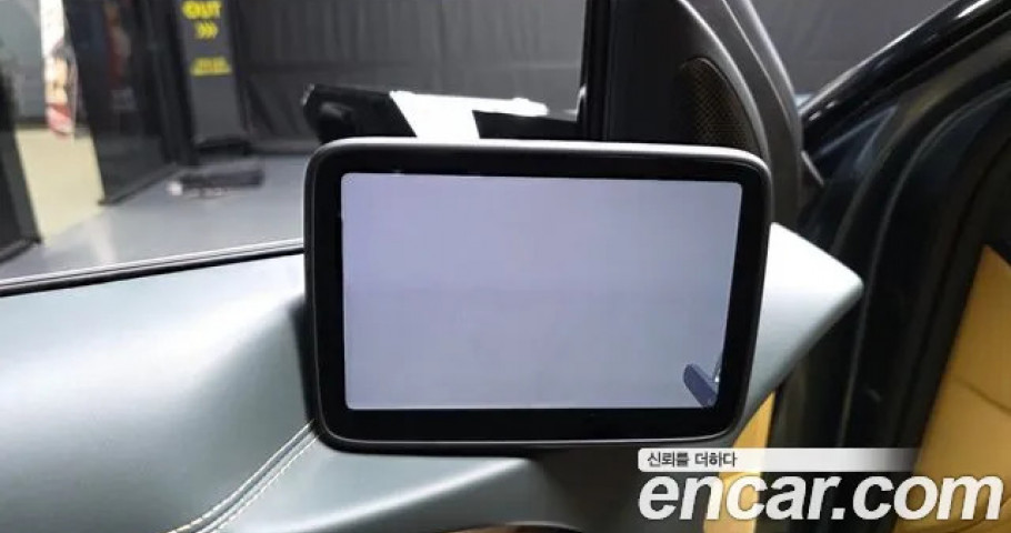 Genesis Gv60 