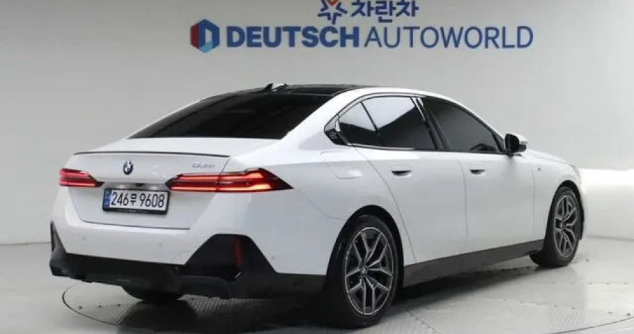Bmw 5-Series 