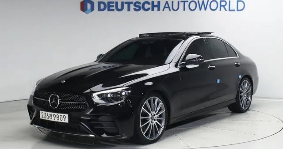 Mercedes-Benz E-Class 
