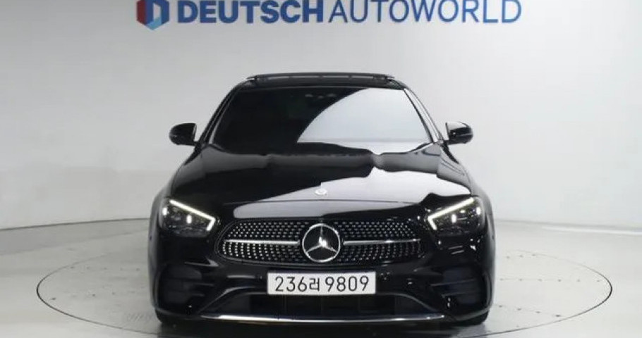 Mercedes-Benz E-Class 