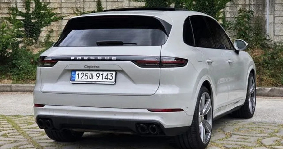 Porsche Cayenne 