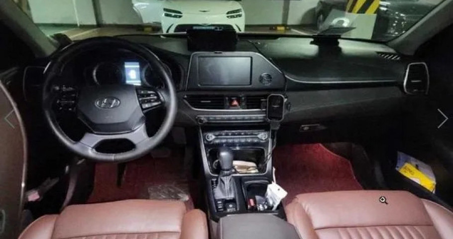 Hyundai Grandeur 