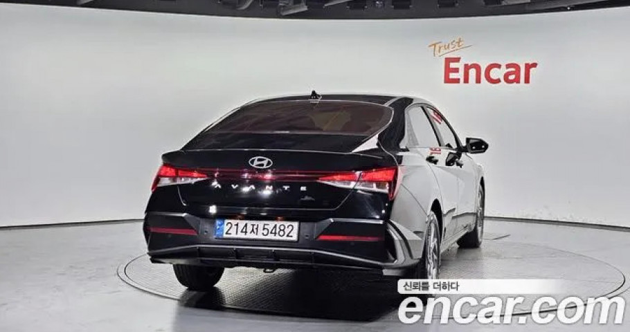 Hyundai Avante (Elantra) 