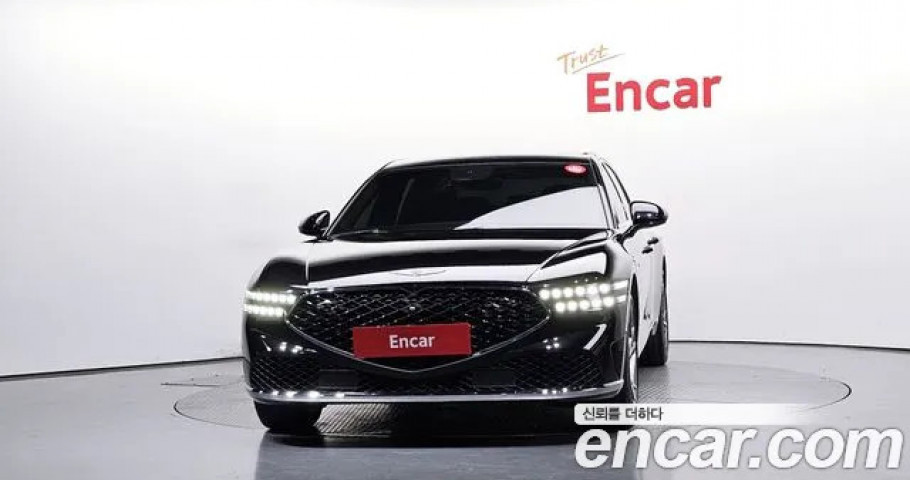 Genesis G90 