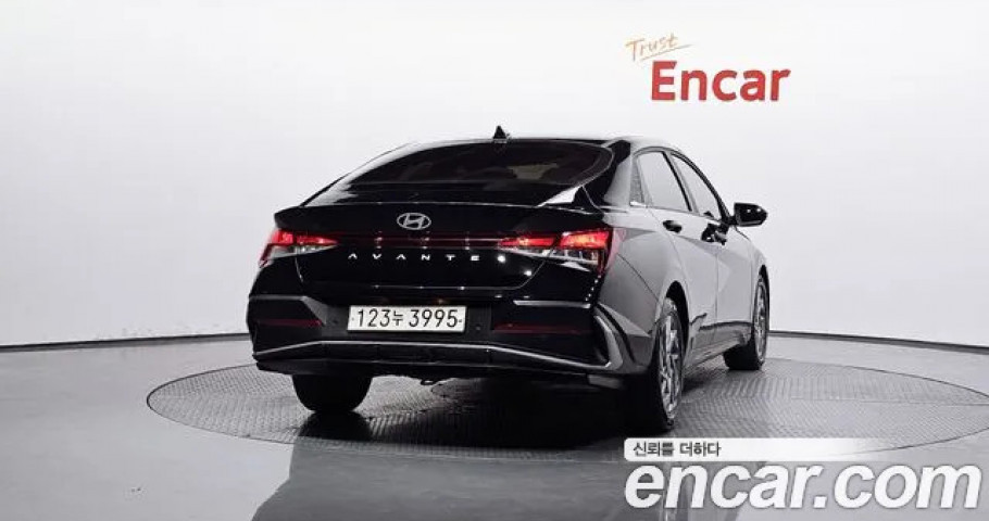 Hyundai Avante (Elantra) 