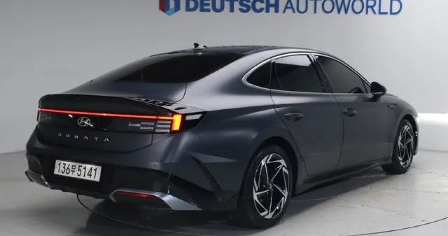 Hyundai Sonata 