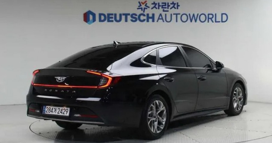 Hyundai Sonata 
