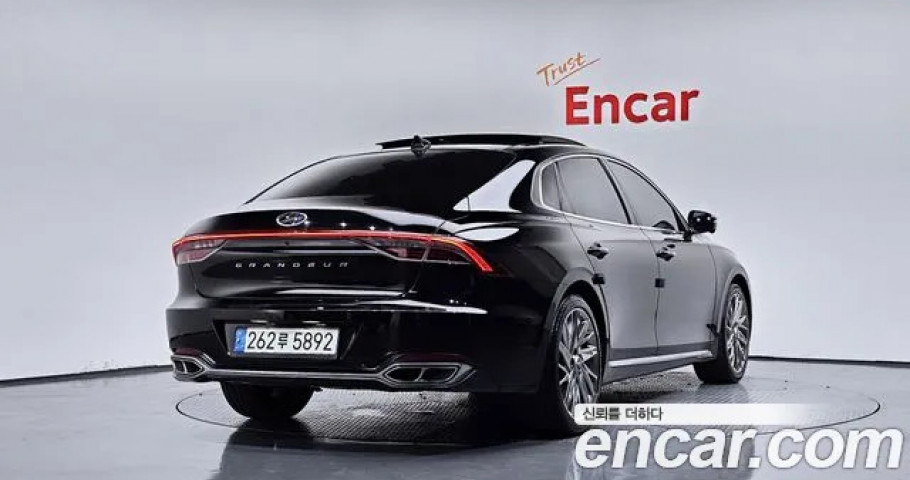 Hyundai Grandeur 