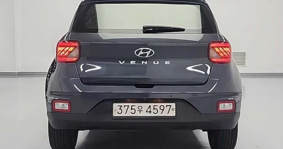 Hyundai Venue 