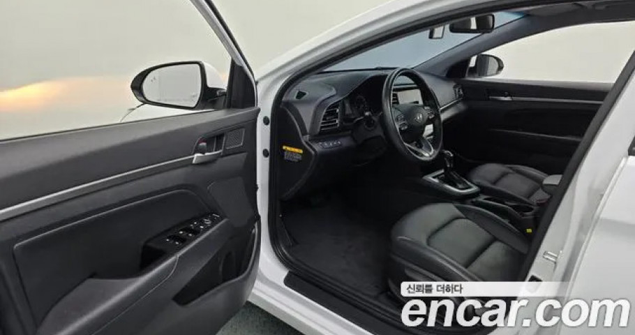 Hyundai Avante (Elantra) 