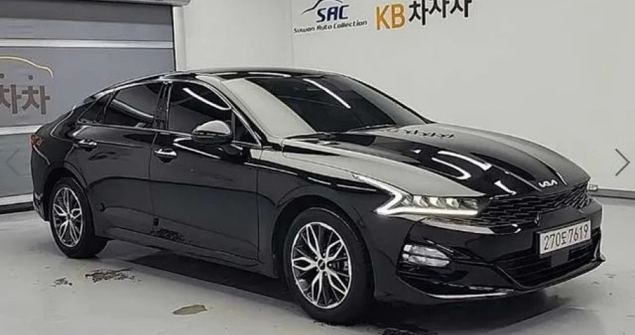 Kia K5 