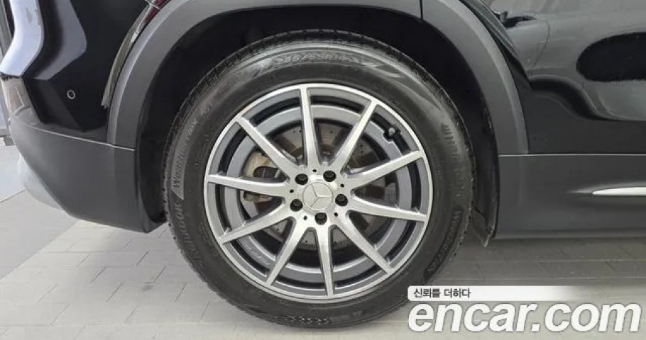 Mercedes-Benz Glb-Class 