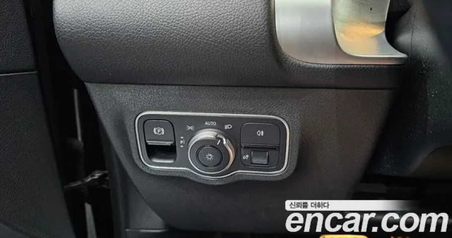 Mercedes-Benz Glb-Class 