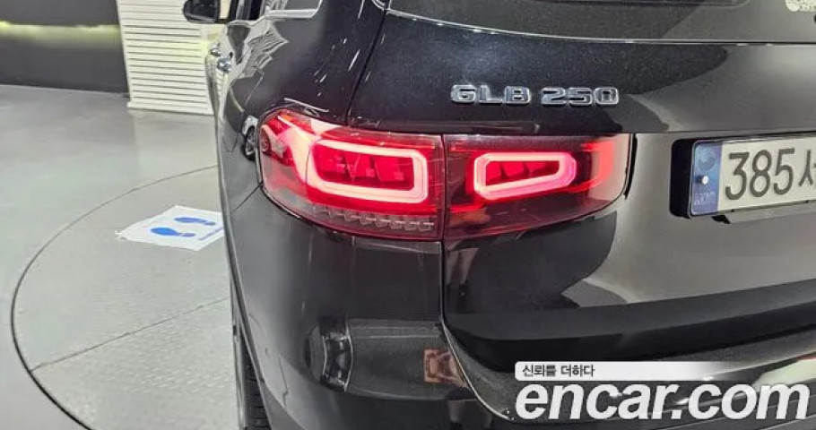 Mercedes-Benz Glb-Class 