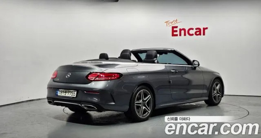 Mercedes-Benz C-Class 