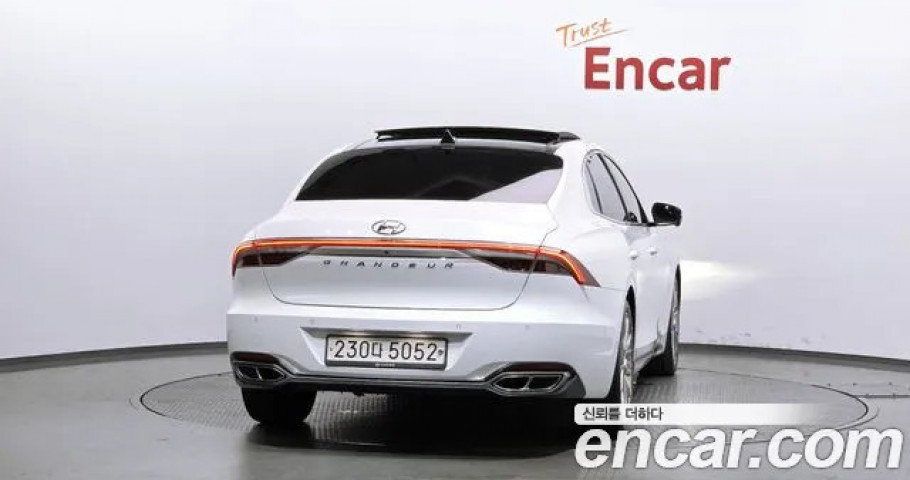 Hyundai Grandeur 